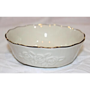 Genuine Vintage Lenox 5.5” Porcelain Ivory Scalloped Rose Bowl 24k Gold Trim